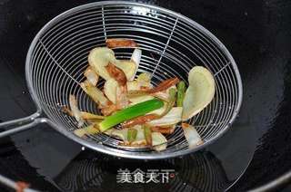 【金龙鱼稻米油】油焖大虾的做法步骤:5