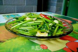 清炒番薯叶梗的做法步骤:8
