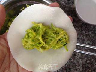 南瓜煎饺的做法步骤:4