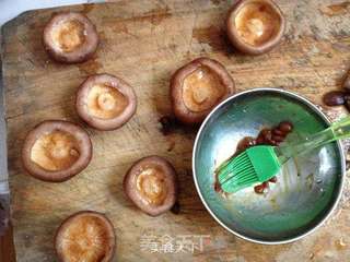 烤香菇鹌鹑蛋的做法步骤:2