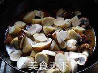松茸红烧肉的做法步骤:11