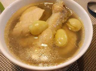 白果炖鸡汤的做法步骤:6