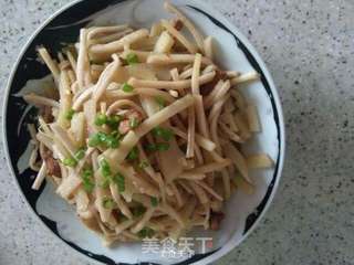肉丝小炒二丝~葫芦丝土豆炒肉丝的做法步骤:10