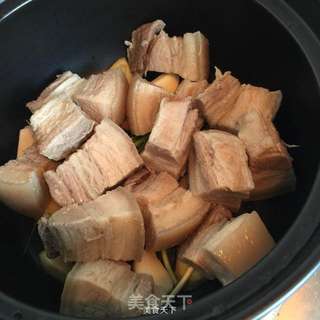 东坡肉的做法步骤:7