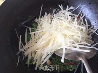 简单6步做出酸辣可口的土豆丝的做法步骤:6