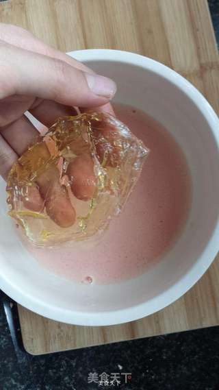 草莓慕斯蛋糕的做法步骤:7