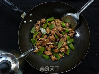 美丽传奇的美人菜=撞击味蕾极限鸡翅烧莴苣的做法步骤:13
