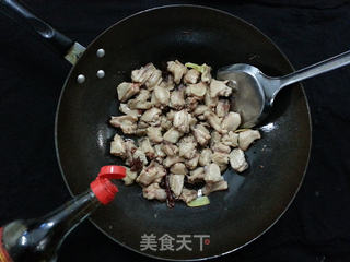 美丽传奇的美人菜=撞击味蕾极限鸡翅烧莴苣的做法步骤:10