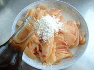 酸菜肉片的做法步骤:2