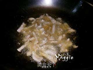 糖醋里脊的做法步骤:5