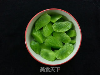 美丽传奇的美人菜=撞击味蕾极限鸡翅烧莴苣的做法步骤:7