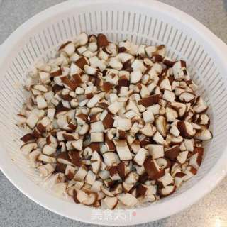 素酱也可以鲜香味美-----什锦菌菇酱的做法步骤:3