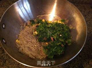 菠菜粉条鸡蛋素蒸包的做法步骤:6
