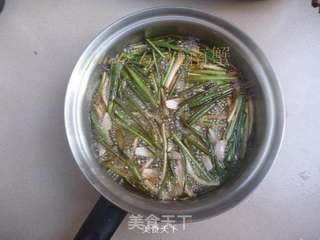 香葱油【金龙鱼稻米油试用】的做法步骤:5