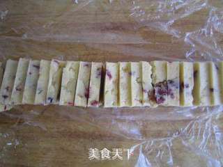 蔓越莓饼干的做法步骤：9