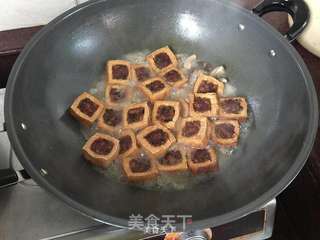 煎酿豆腐的做法步骤:17