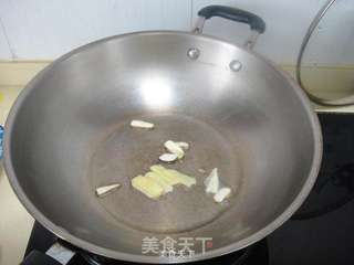 清炒墨鱼的做法步骤:6