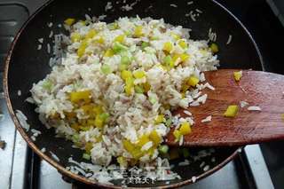 甜椒牛肉炒饭的做法步骤:6