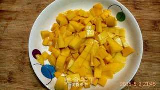 芒果牛奶西米露的做法步骤：2
