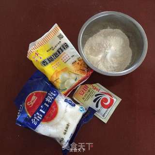 银丝卷的做法步骤：1