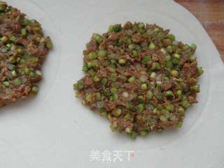 猪肉蒜薹馅饼的做法步骤:9