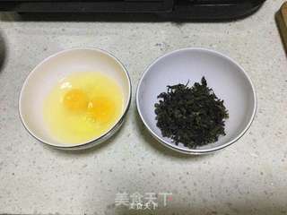 炸春卷的做法步骤：1