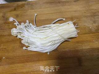炸春卷的做法步骤：4