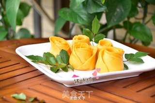 如花五月·炫丽绽放【南瓜玫瑰花馒头】的做法步骤:17
