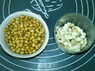 茯苓豆浆的做法步骤：1