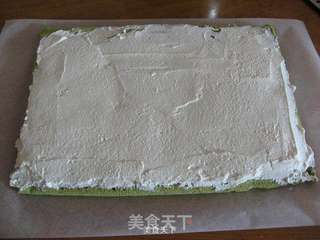 抹茶奶油草莓夹心蛋糕卷的做法步骤:18