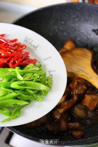 回锅肉的做法步骤:7
