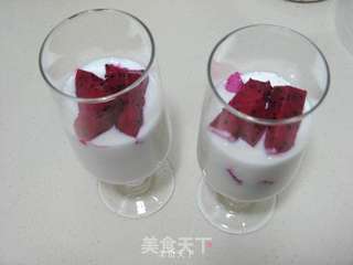 火龙果酸奶杯的做法步骤:7