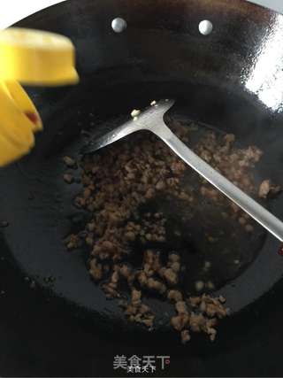 干煸四季豆的做法步骤：4