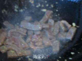 菲力牛排炒荷兰豆的做法步骤:7