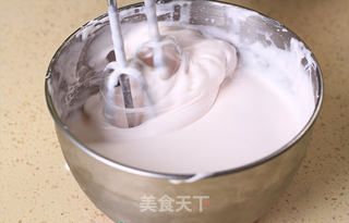 冰雪女王—— 我的草莓冰淇淋的做法步骤:9