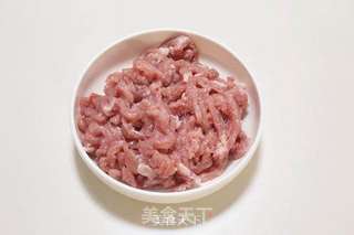 鱼香肉丝的做法步骤:3