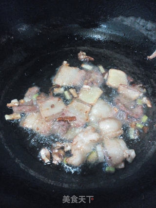 鸡腿炖土豆的做法步骤:3