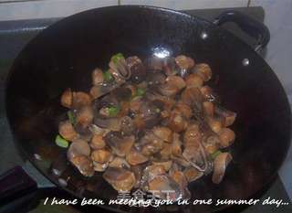 草菇油菜的做法步骤：7