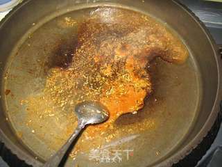 迷迭香酱汁三文鱼的做法步骤:8