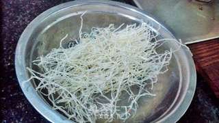 松花皮丝的做法步骤:2
