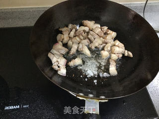 笋干红烧肉的做法步骤:3