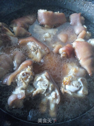 红烧猪蹄的做法步骤:7