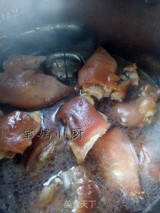 红烧猪蹄的做法步骤:11