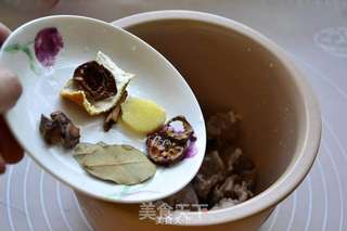 【清炖牛杂萝卜汤】的做法步骤:3