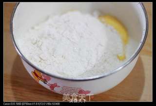 玫瑰花苹果派的做法步骤：1