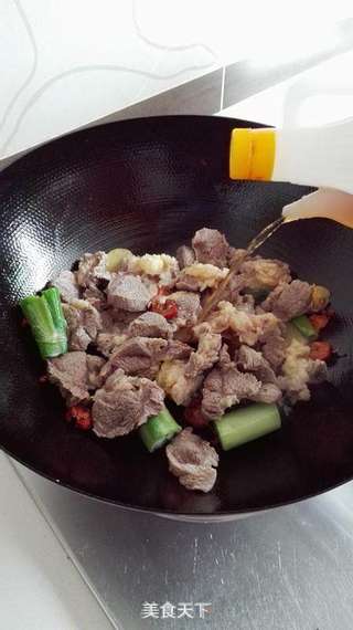 #红烧牛肉的做法图解10