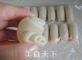 蛋黄酥的做法步骤:16