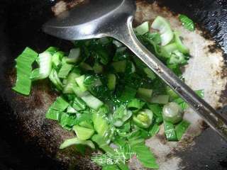 蟹柳青菜炒饭的做法步骤：4