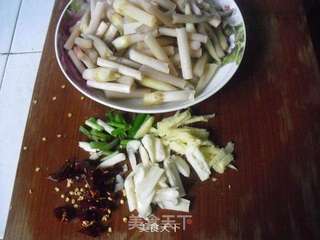酸辣藕带的做法步骤:2