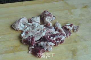 私房牛腩的做法步骤：1